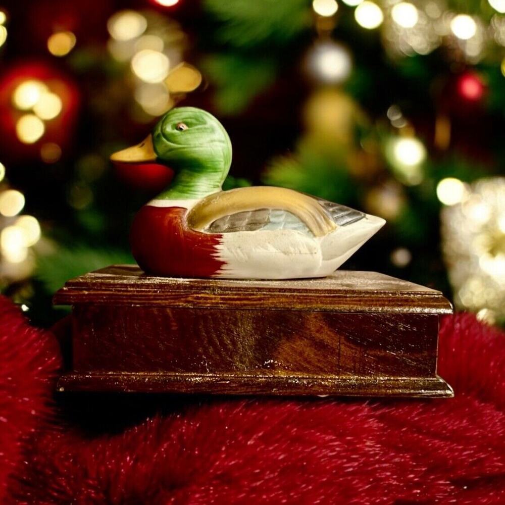 Vintage Wood Decorative Box w Mallard Duck & 2 Decks of Playing Cards Price!!